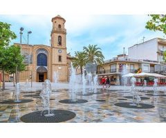VILLAS DE OBRA NUEVA EN PILAR DE LA HORADADA EN EL CAMPO DE GOLF