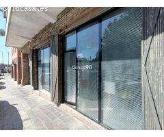 Local comercial a pie de calle de 240m2 en Zona Instituts
