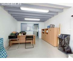 Local comercial a pie de calle de 240m2 en Zona Instituts