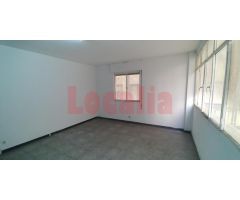Local para convertir a vivienda, Santander