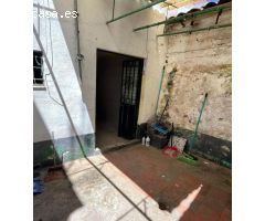 Gran casa de pueblo en el centro de Santa Olalla. Ideal inversor!!