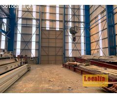 Gran nave con terreno en Aguilar de Campoo.