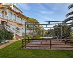 Casa-Chalet en Venta en Calonge Girona
