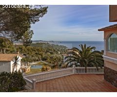 Casa-Chalet en Venta en Calonge Girona