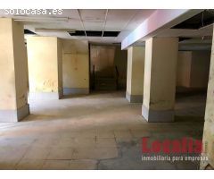 Amplio local comercial en Torrelavega, Cantabria.