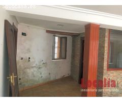 Local en venta en  Torrelavega, Cantabria.