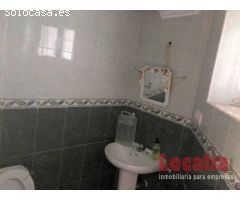Local en venta en  Torrelavega, Cantabria.