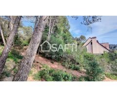 TERRENO EDIFICABLE EN COLLSEROLA, A 15MN DE BARCELONA