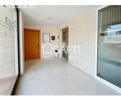 ¡¡MAGNÍFICA OPORTUNIDAD!! Piso en PRIMERA LINEA de playa -- SIN COMISIÓN DE COMPRA