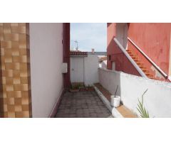 CASA CON JARDIN Y PATIO A ESCASOS MINUTOS EL CENTRO DE TORRELAVEGA