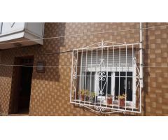 CASA CON JARDIN Y PATIO A ESCASOS MINUTOS EL CENTRO DE TORRELAVEGA
