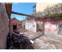 Casa con Solar urbano a reformar en La Matanza