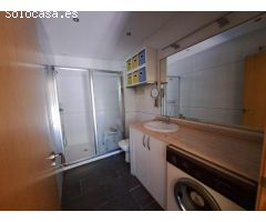 Casa  con tres pisos independientes y jardin.