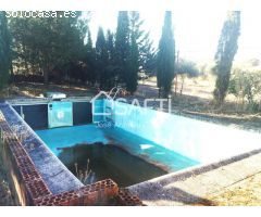 Venta de dos Lejíos juntos en la zona de la Zafrilla EL Ejido. Suman 3250m2 con casa y piscina. Exce