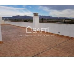 SE VENDEN 2 APARTAMENTOS Y UNA PLAZA DE GARAJE EN ALBATERA - ALICANTE.