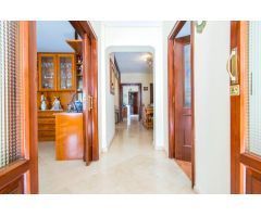 Gran casa en Utrera junto Centro de salud!!!