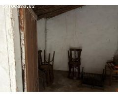 Gran casa de pueblo para reformar. Muy bien situada
