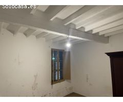 Gran casa ubicada en casco antiguo de Ciutadella de Menorca.
