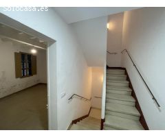 Gran casa ubicada en casco antiguo de Ciutadella de Menorca.