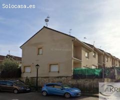 ¡¡VIVIENDA OKUPADA, ESPECIAL INVERSORES!! EN MENTRIDA
