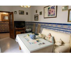 Gran casa en el centro de Castilleja de La Cuesta!!!