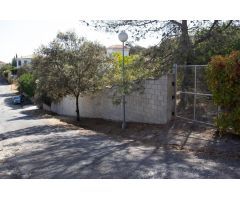 MAGNÍFICA PARCELA URBANA CON CHALET INDEPENDIENTE