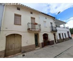¡Oportunidad Única! Casa de Pueblo en Ivars dUrgell a Precio Increíble