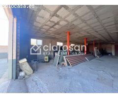 Nave industrial en Venta en Coin Málaga