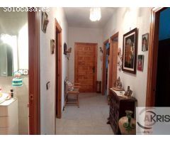 VIVIENDA CENTRICA EN NAVAHERMOSA