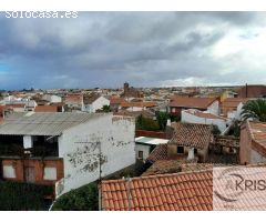 VIVIENDA CENTRICA EN NAVAHERMOSA