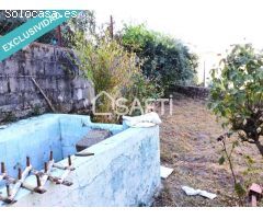 Casa de dos plantas, amueblada en perfecto estado de habitabilidad, con 6 dormitorios y 2 baños. Pre