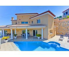Venta Villa de Lujo T4