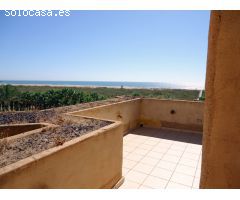 Atico duplex con 2 dormitorios y dos baños en primera linea de playa