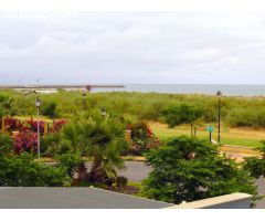 Apartamento de 2 dormitorios en primera linea de playa