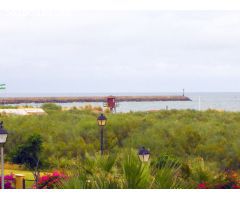 Apartamento de 2 dormitorios en primera linea de playa