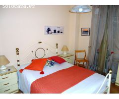 Apartamento de 1 dormitorio en urbanización privada
