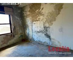 Piso a reformar de 165 m². Torrelavega . Cantabria
