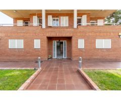 Casa o chalet independiente en venta en calle de les Alzines