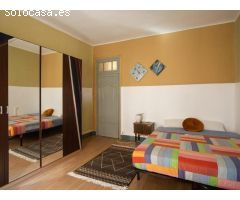 IDEAL FAMILIAS NUMEROSAS O PARA  ALQUILER DE HABITACIONES