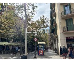 Piso de diseño con plaza de parking en la Sagrada Familia