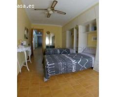 CASA CON DOS VIVIENDAS INDEPENDIENTES  EN AGRAMUNT !!