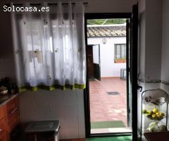 Gran vivienda adosada en Cazalla De La Sierra con fantásticas vistas a la sierra!!!