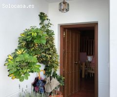 Gran vivienda adosada en Cazalla De La Sierra con fantásticas vistas a la sierra!!!