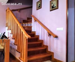 Gran vivienda adosada en Cazalla De La Sierra con fantásticas vistas a la sierra!!!