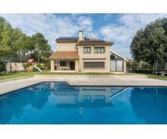 Impresionante casa en dos parcelas en Fontpineda