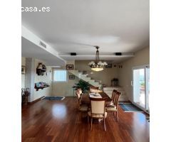 Espectacular chalet en Écija, en urbanización privada Cerro de San Cristóbal!!