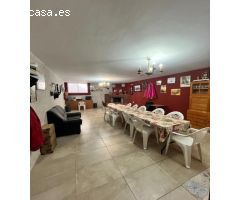 Espectacular chalet en Écija, en urbanización privada Cerro de San Cristóbal!!