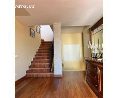 Espectacular chalet en Écija, en urbanización privada Cerro de San Cristóbal!!