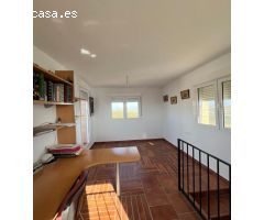 Espectacular chalet en Écija, en urbanización privada Cerro de San Cristóbal!!