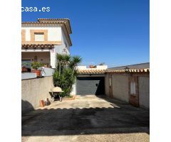 Espectacular chalet en Écija, en urbanización privada Cerro de San Cristóbal!!